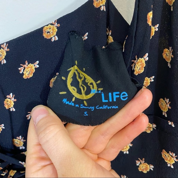 Blue Life Gia Lace Up Mini Dress Black Yellow Rose Floral Print V Neck Small - Picture 5 of 8